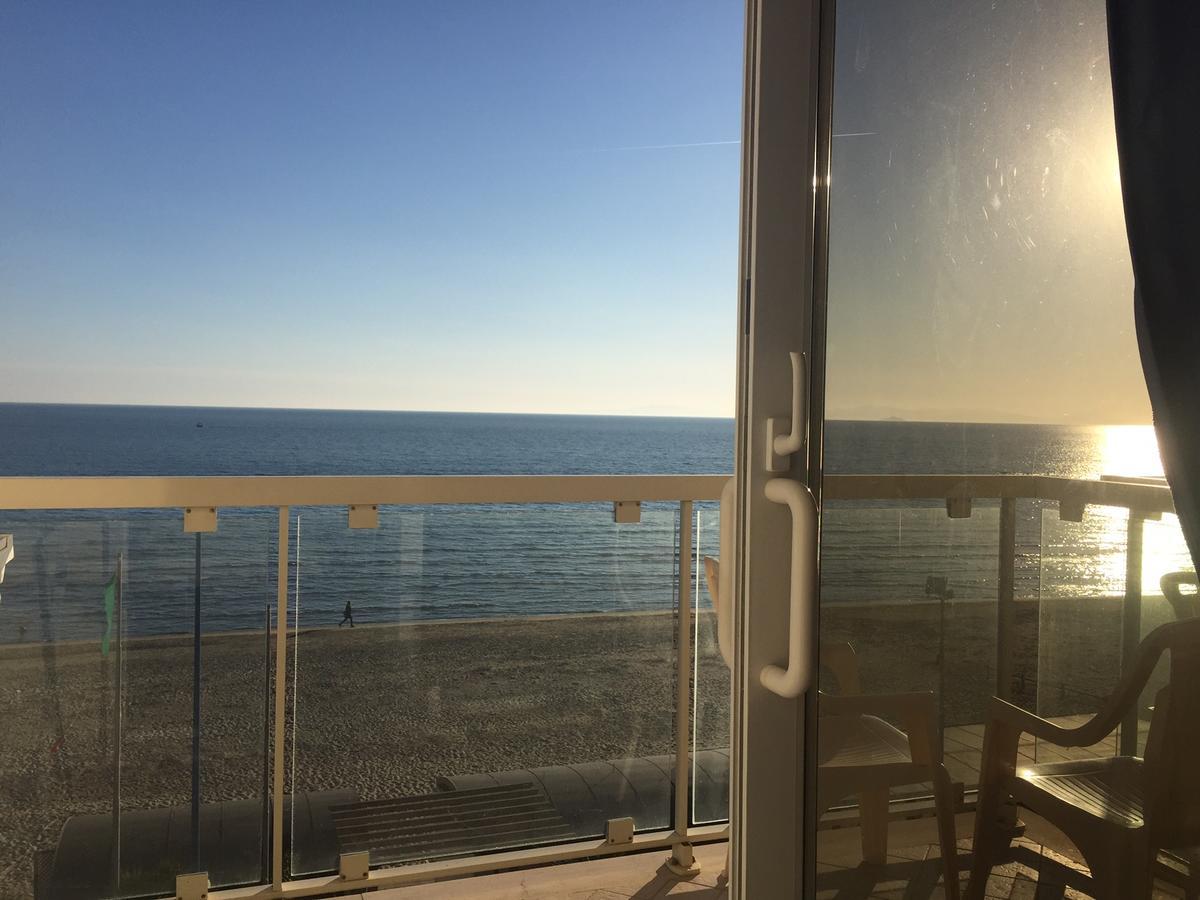Hotel Lido Фоллоника Экстерьер фото